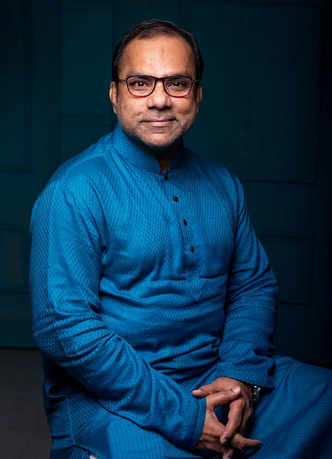 Misha Sawdagar as Zillu